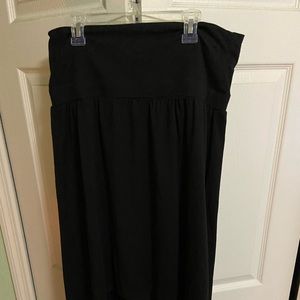 Black high low skirt